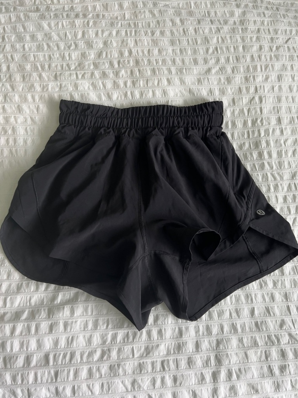 Lululemon Black Athletic Shorts with Elastic Waist Size 4